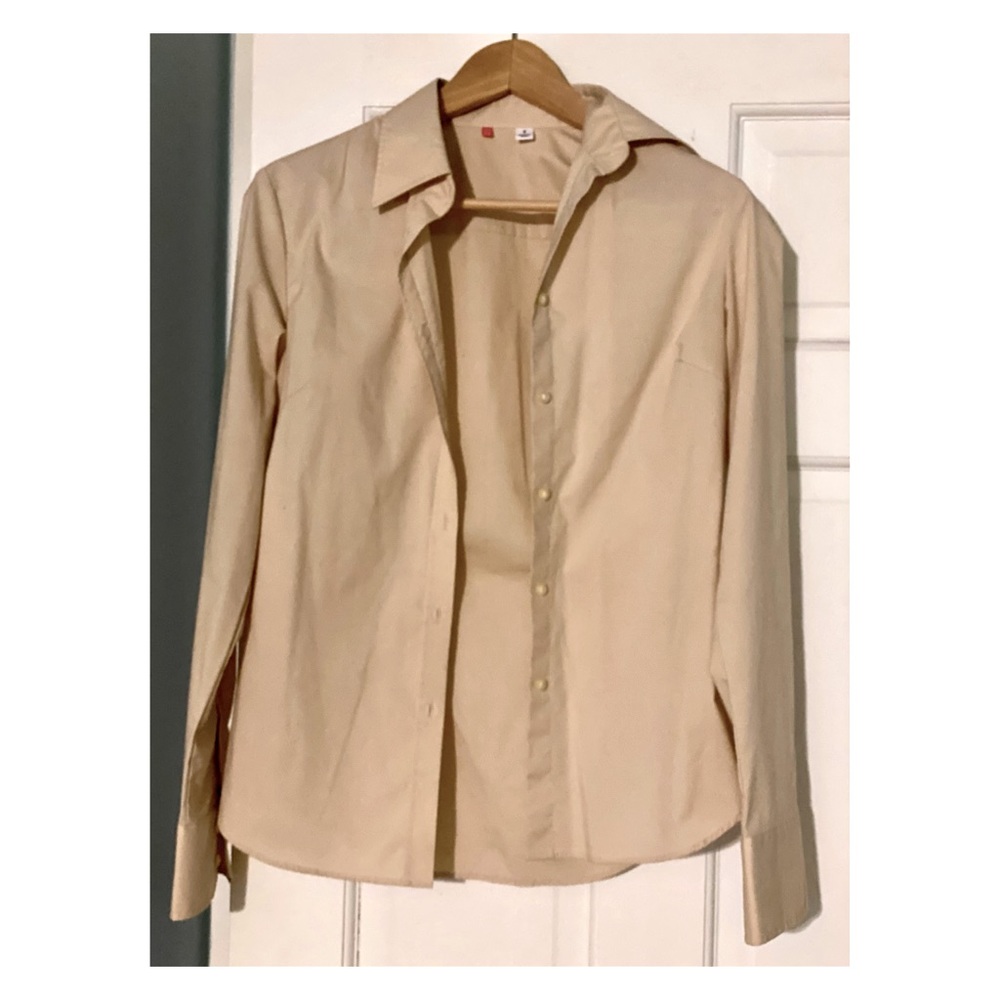 Uniqlo Buttoned Down Collared Shirt